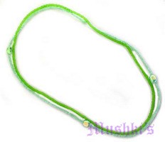 tonal green streach necklace - click here for large view